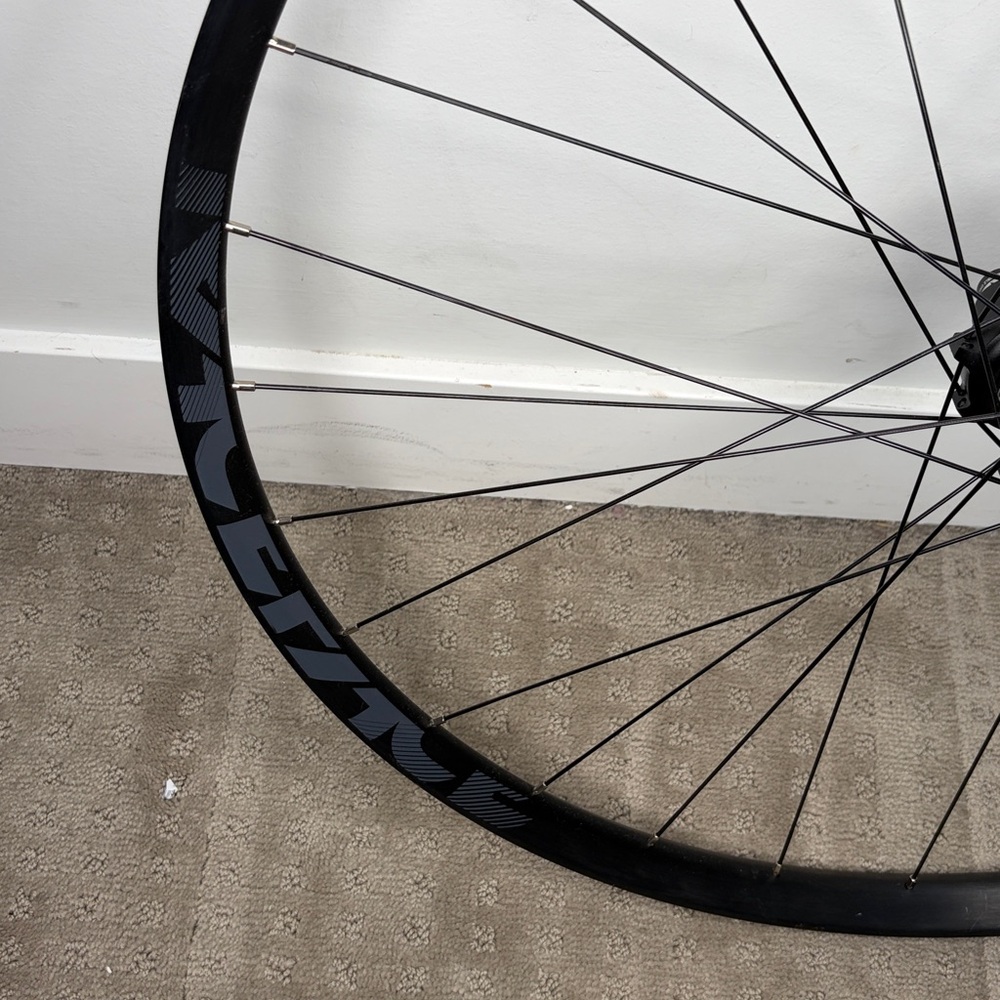 Race Face Aeffect R30 Aluminum Wheel - Picture 6 of 10